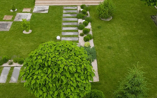Entretien d'espaces verts pour résidences et institutions dans le Loiret - Orléans Métropole